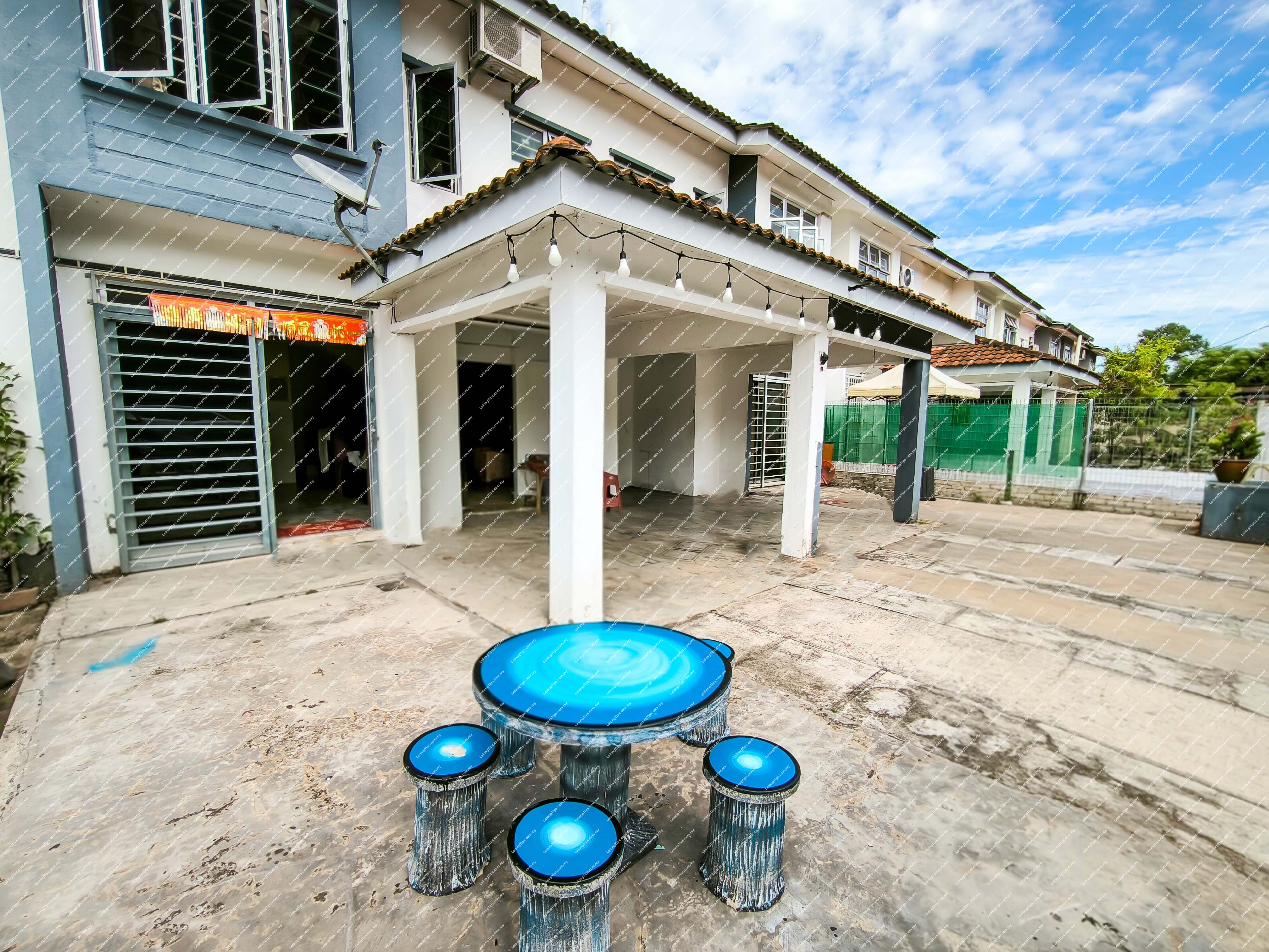 2 Storey Terrace House