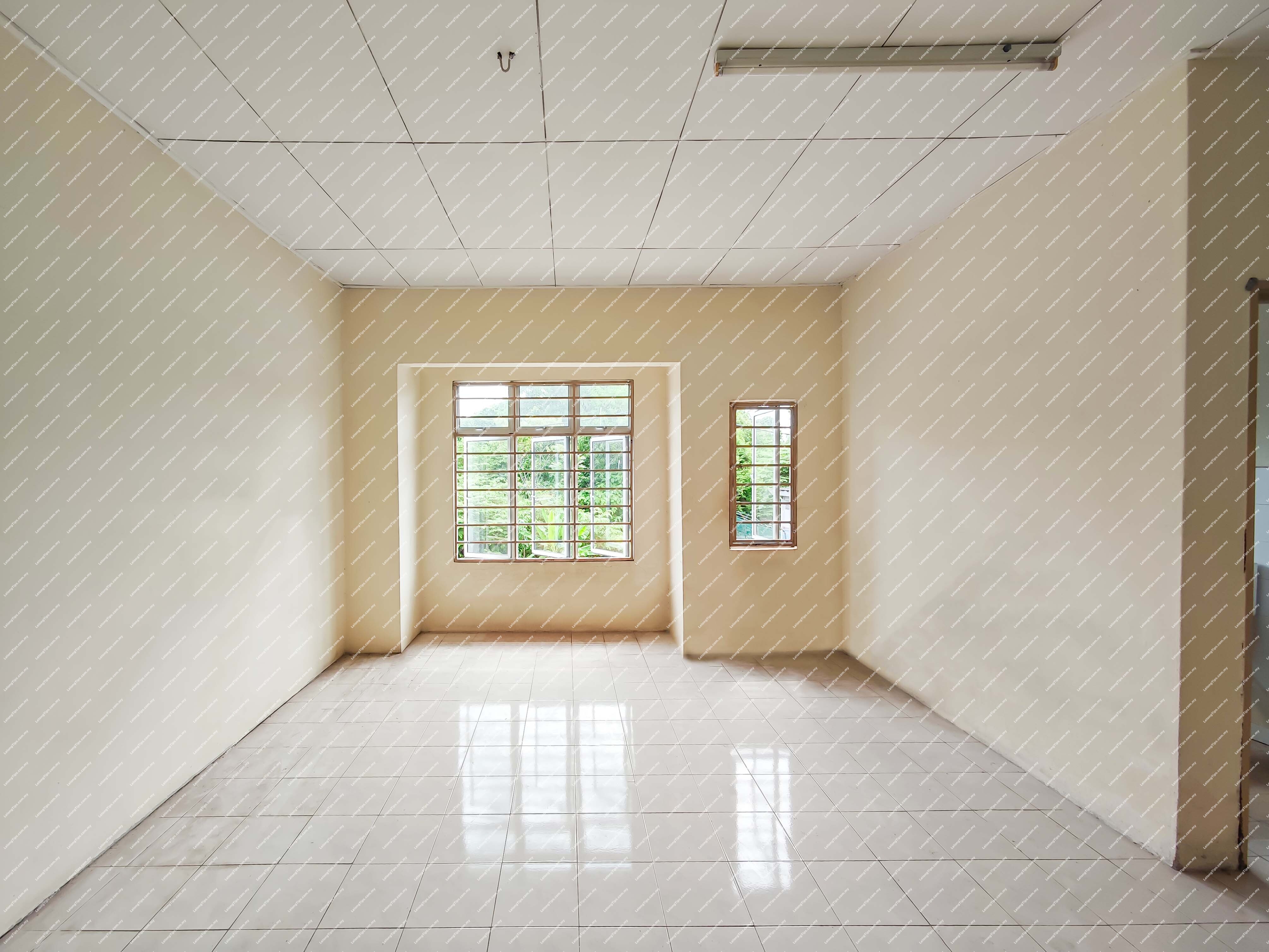 2 Storey Terrace House