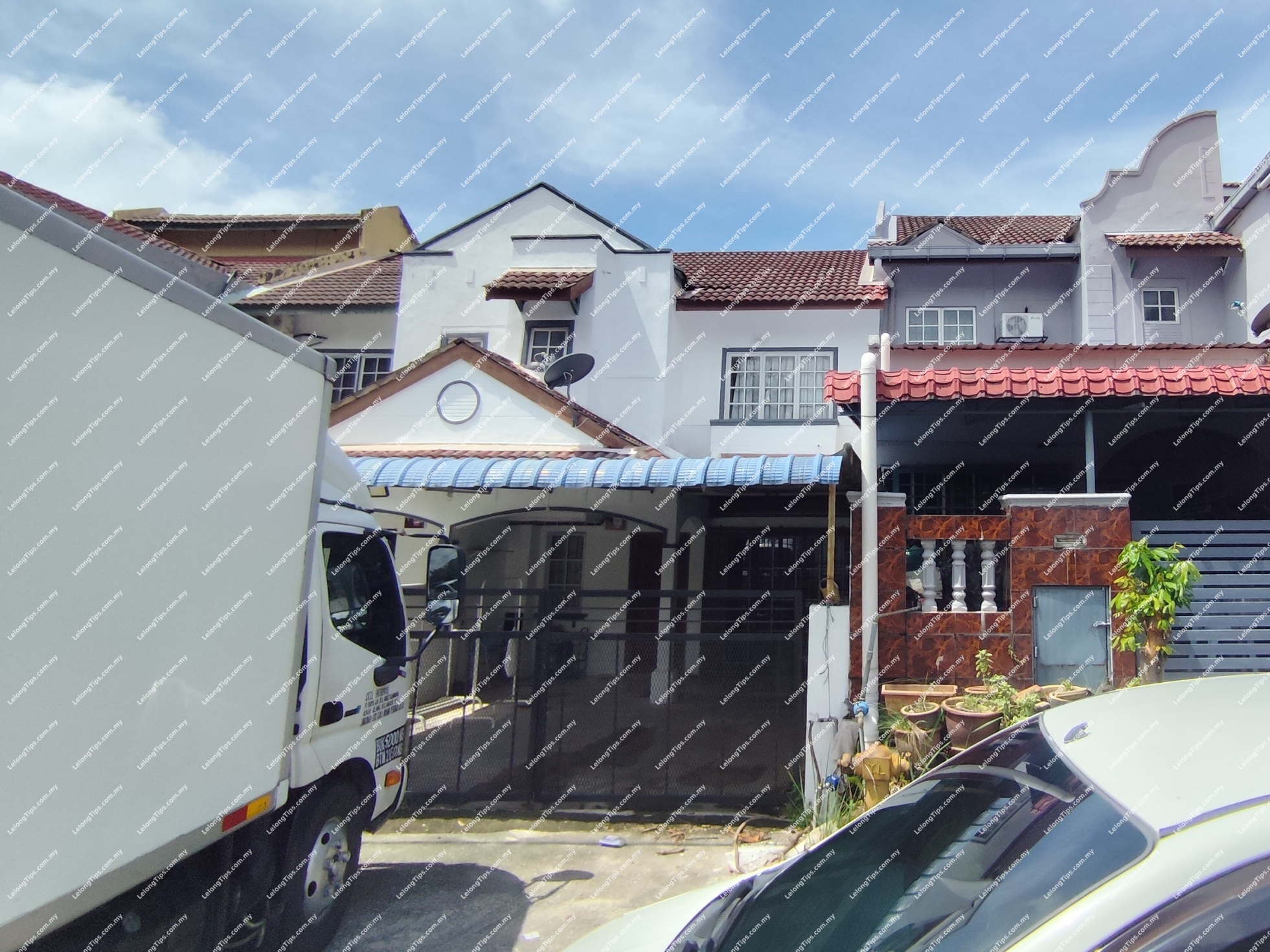 2 Storey Terrace House