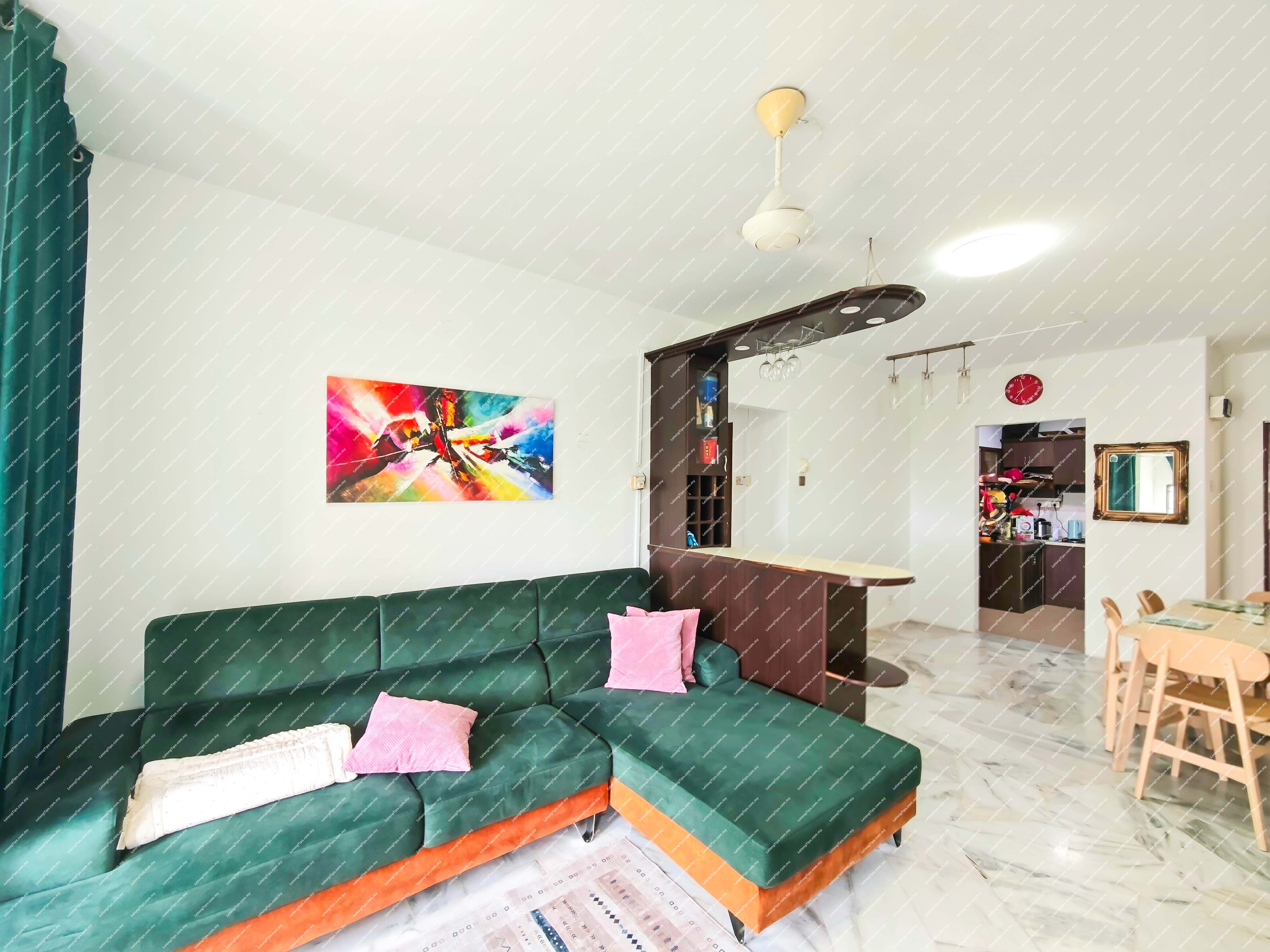 [Estimated Rental Income:  RM1,400/month; RM16,800/annum] Apartment [3 min to Lotus's Puchong]