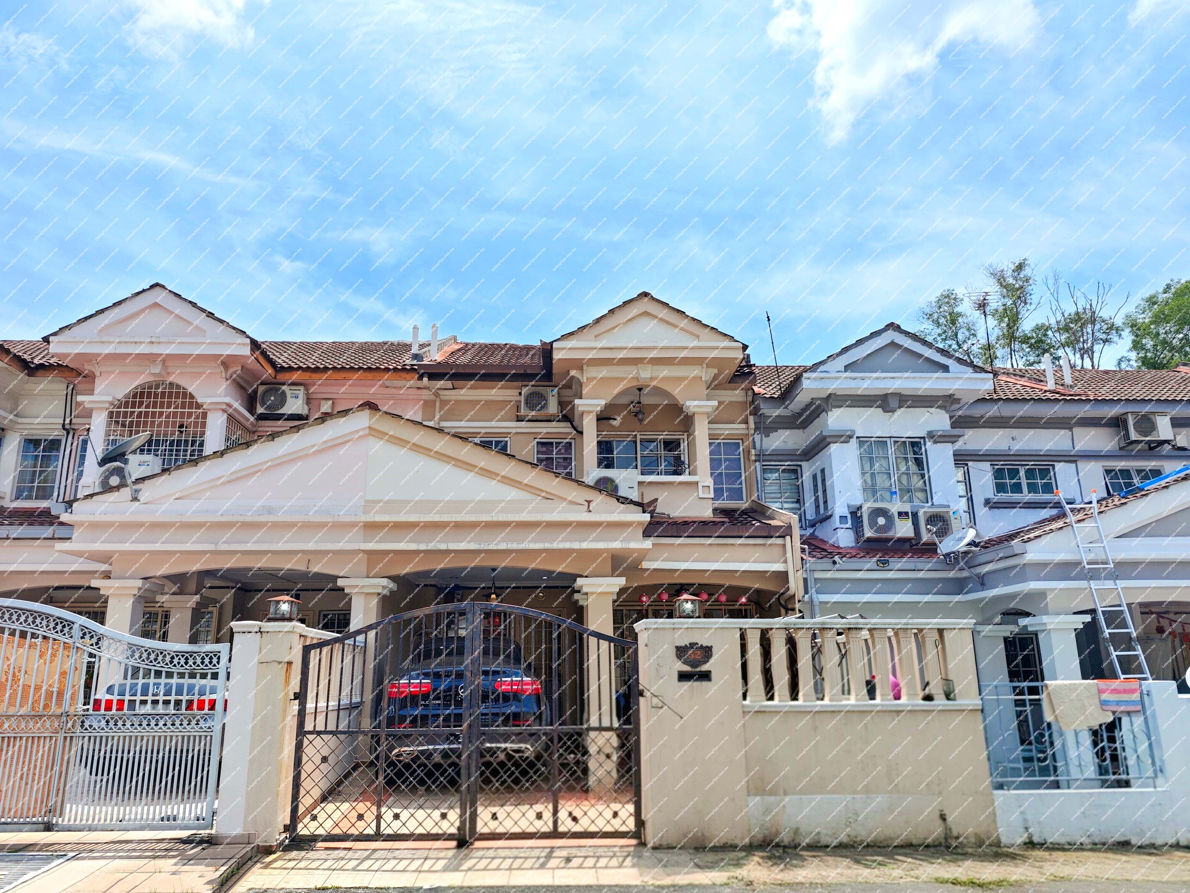 2 Storey Terrace House [Gated and Guarded Community]
