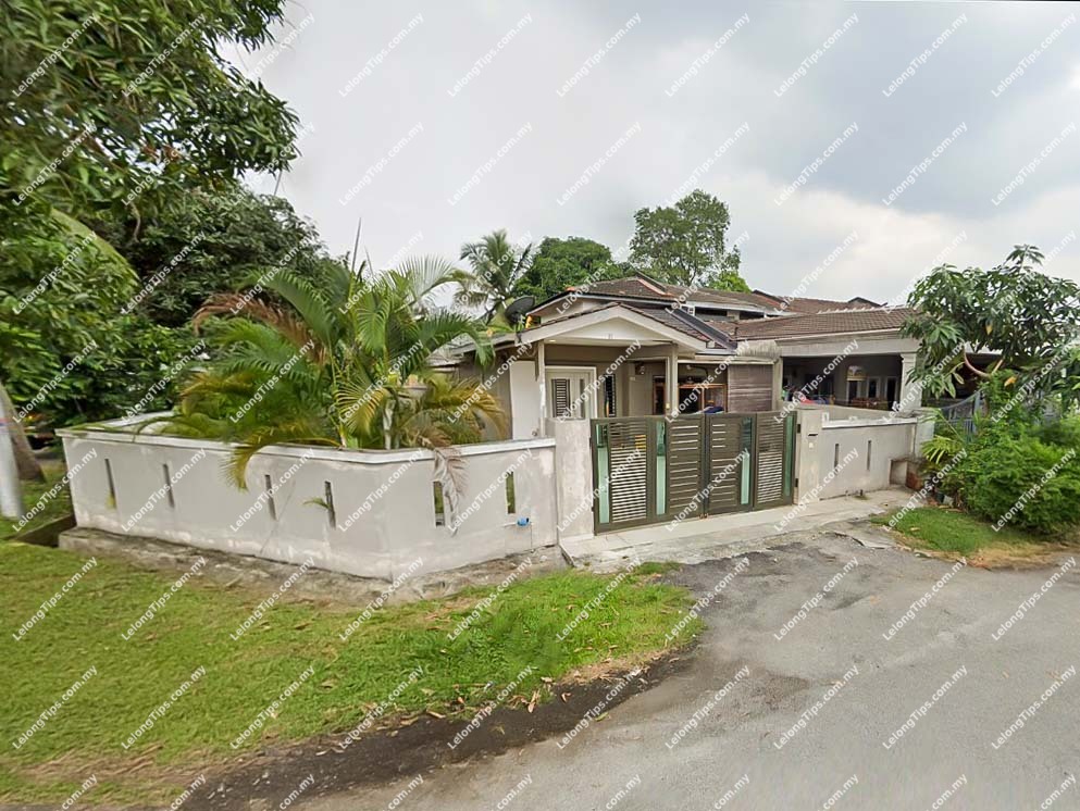 1.5 Storey Link House