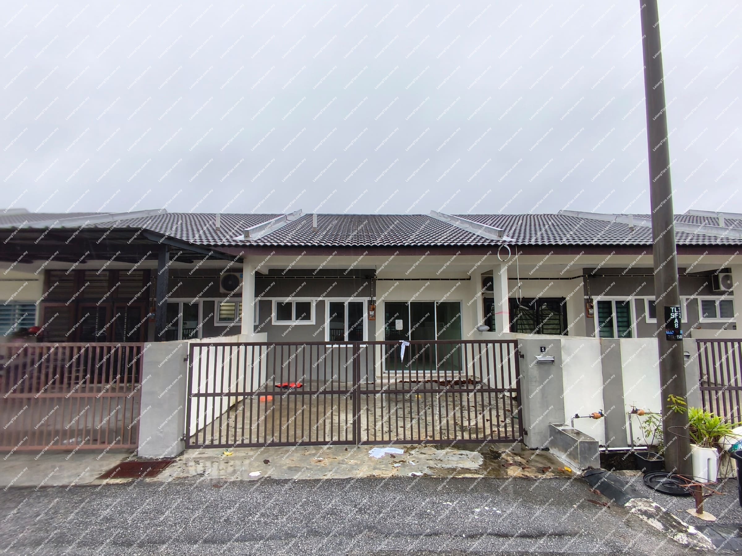 1 Storey Terrace House