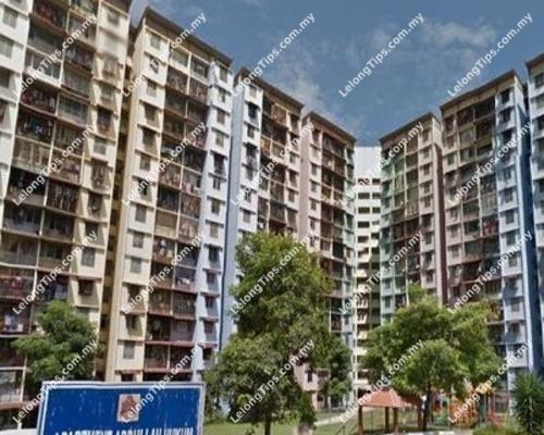 Abdullah Hukum 1 Apartment