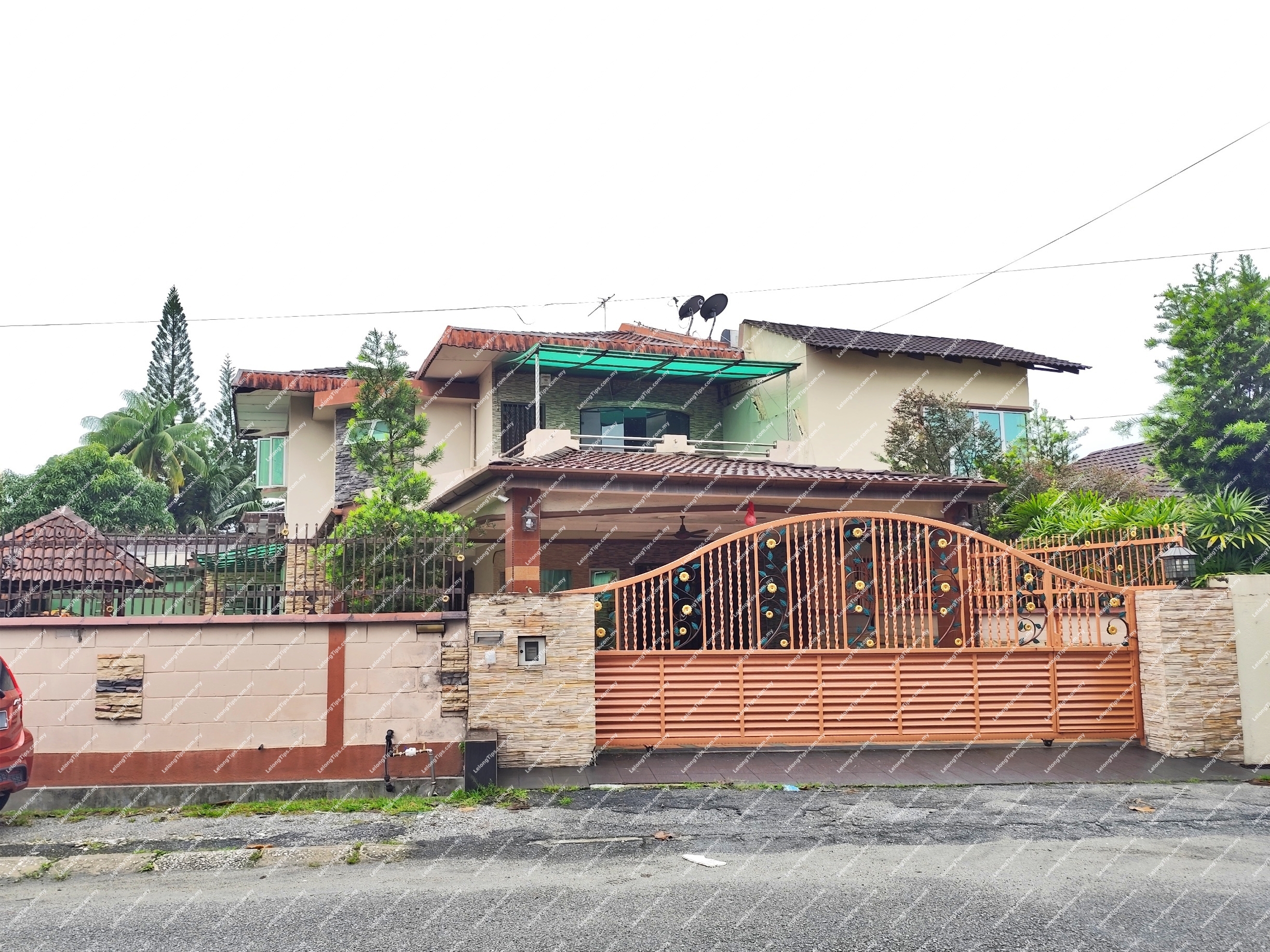 2 Storey Semi Detached House