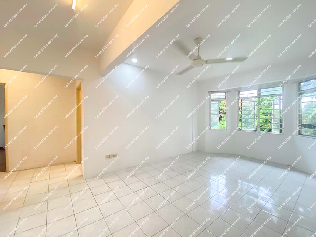 [Strategic location] Apartment [Next to KipMall Kota Warisan]