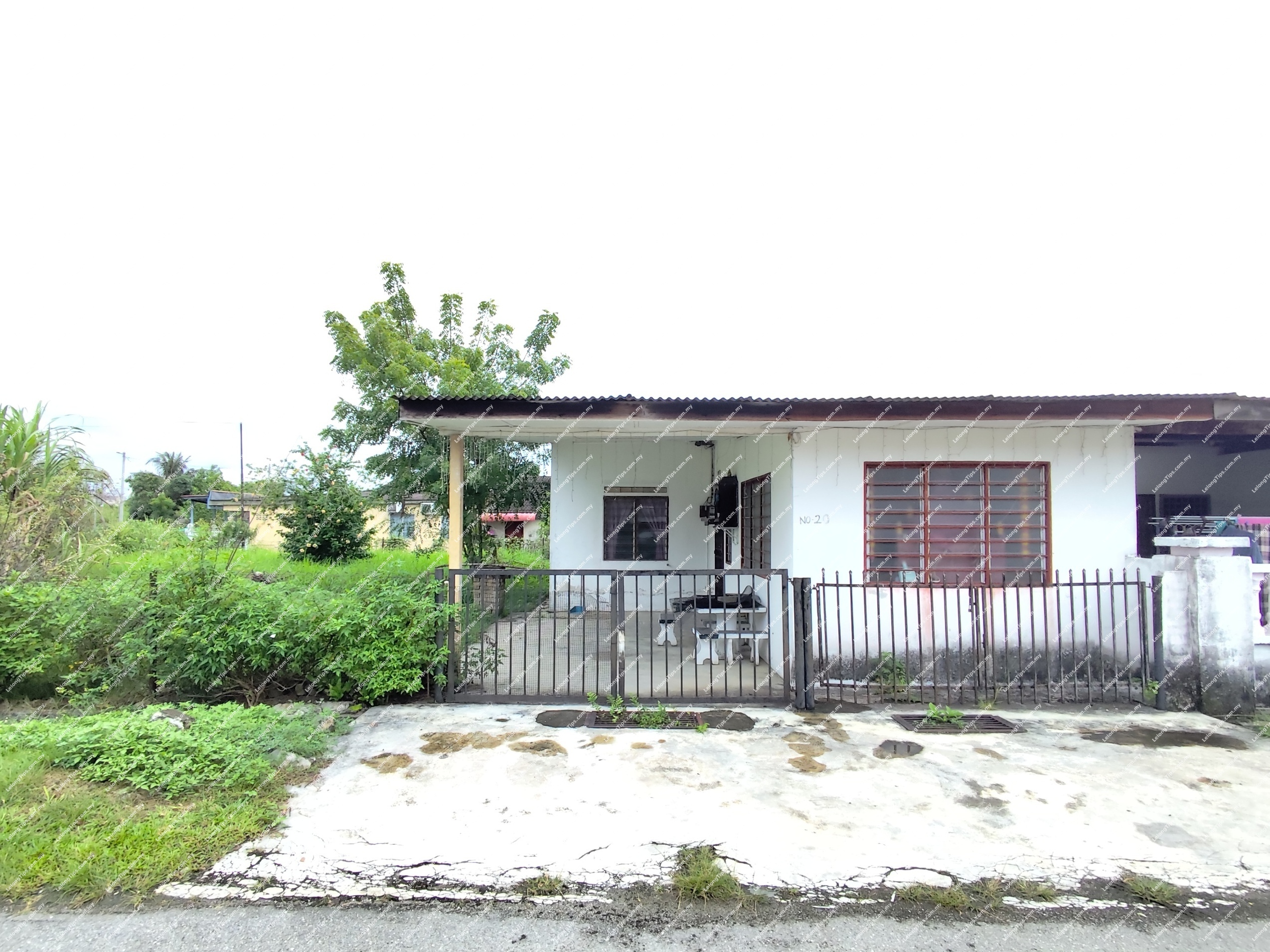 1 Storey Terrace House