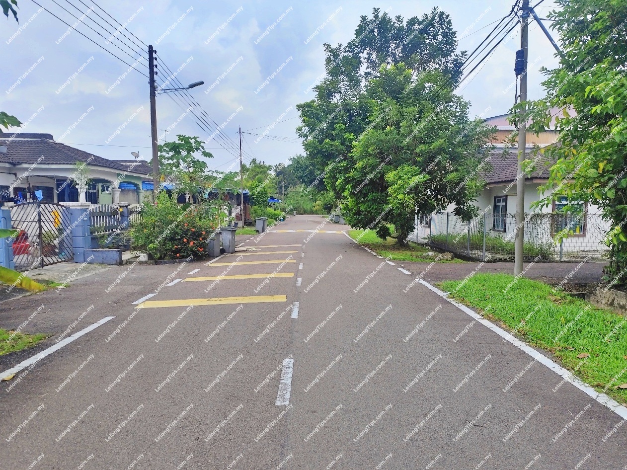 1 Storey Terrace House