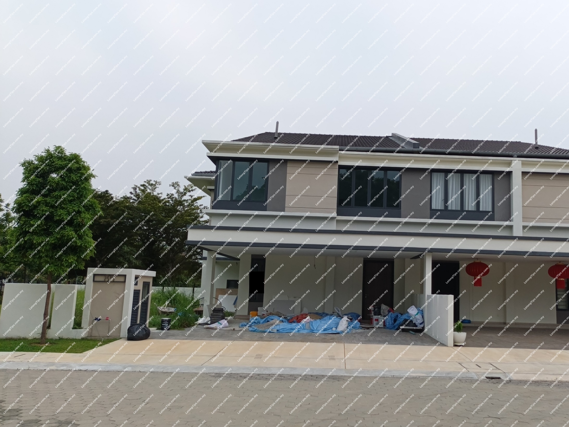 2 Storey Terrace House