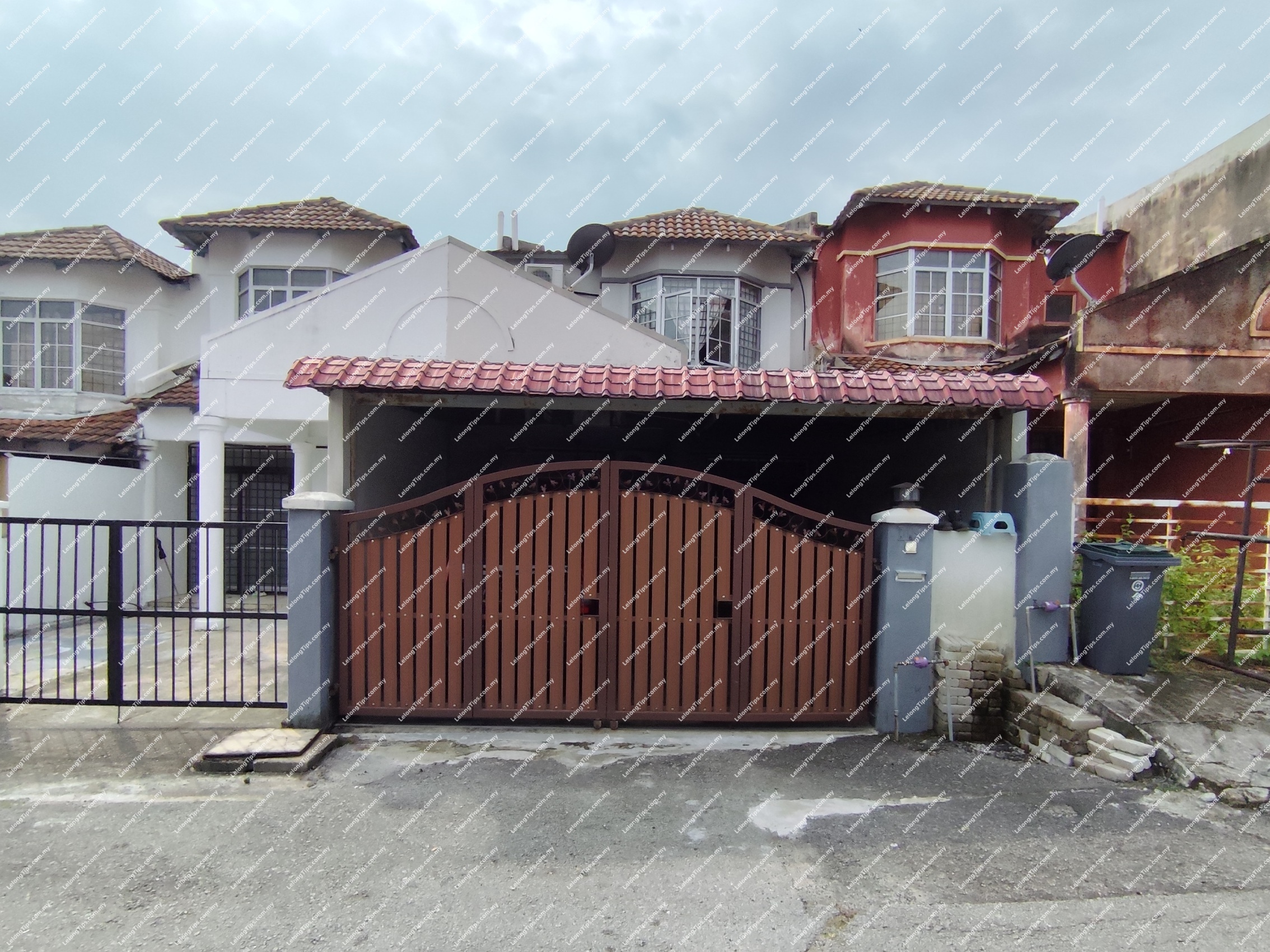 2 Storey Terrace House