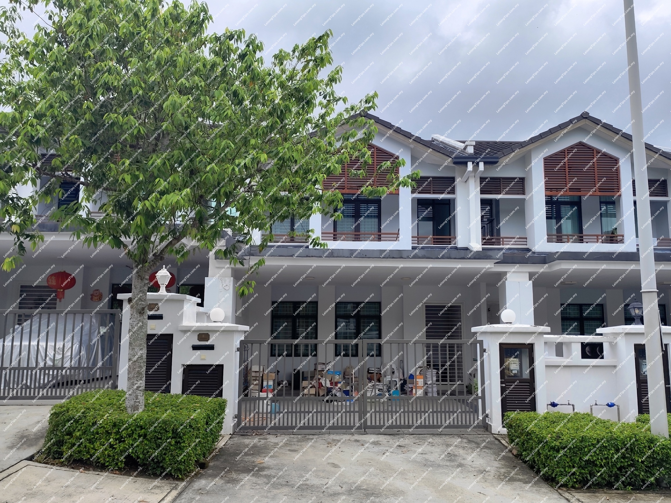 2 Storey Terrace House