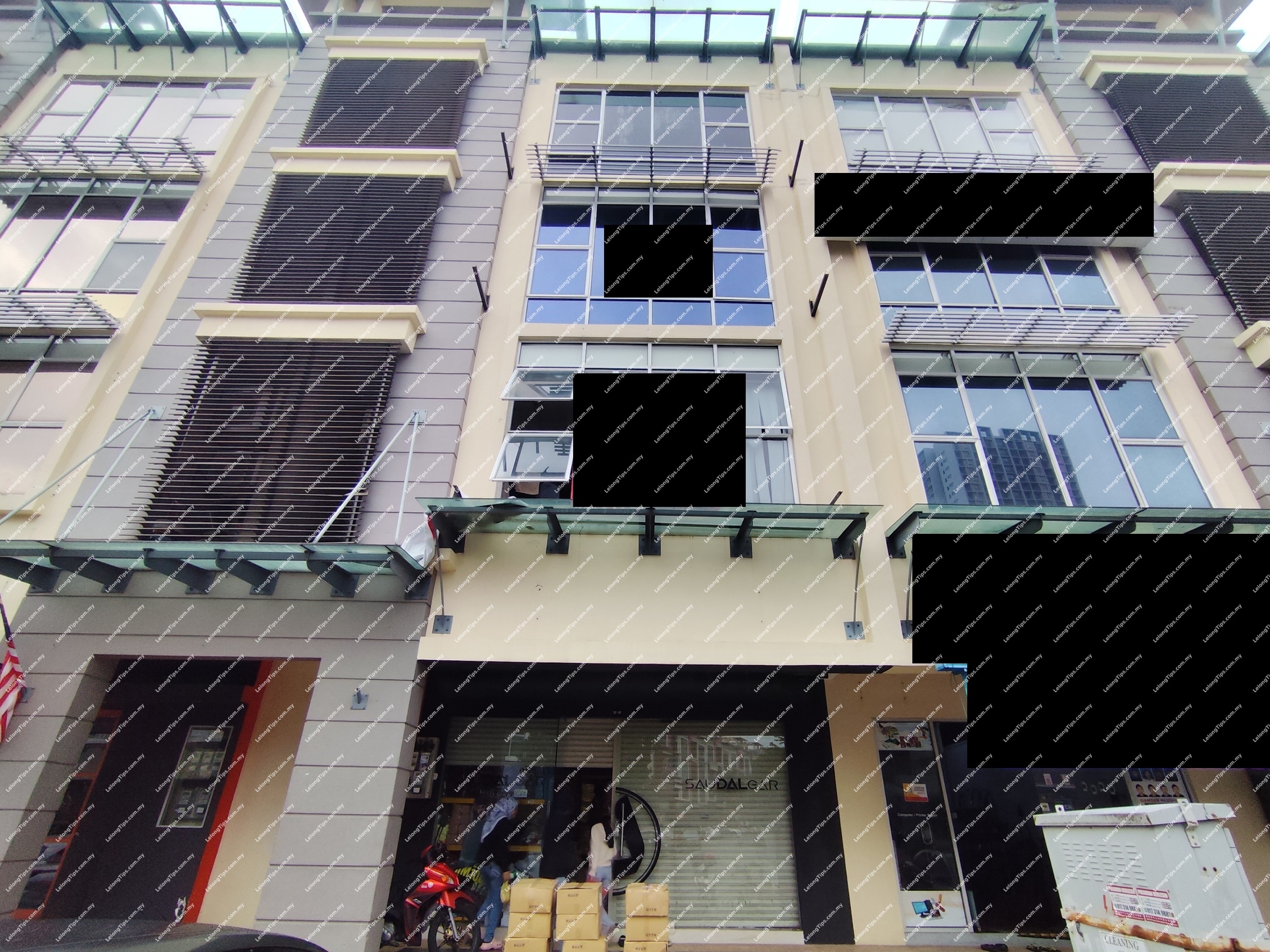 4 Storey Shop Office