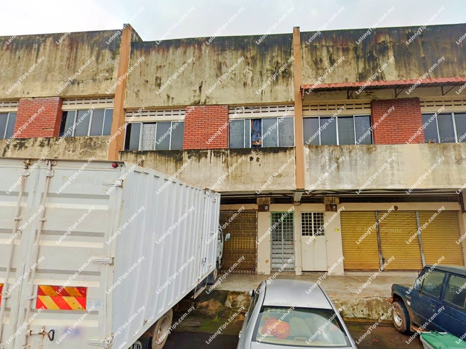 2 Storey Terrace Shop House