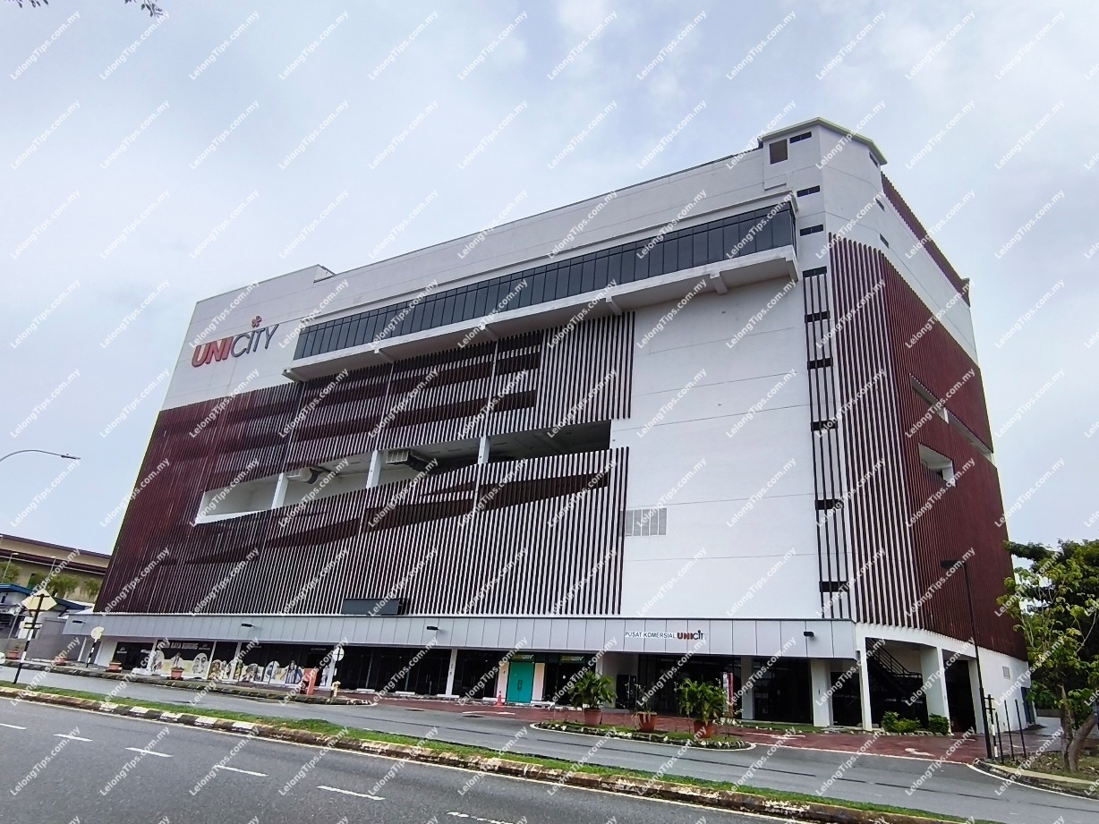 Commercial Retail Lot