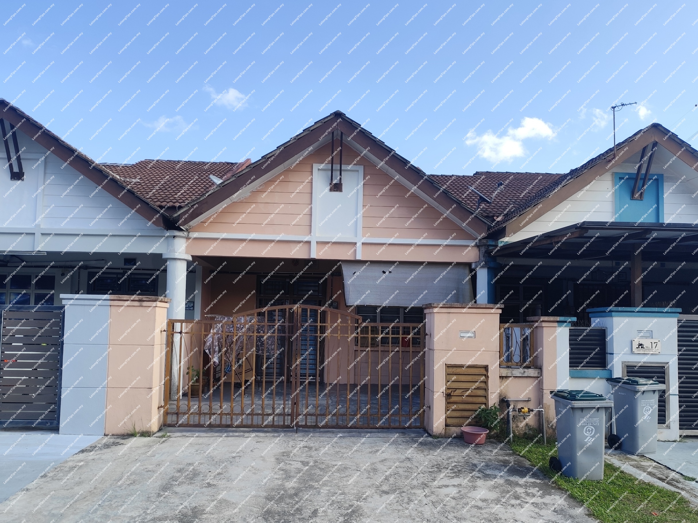 1.5 Storey Terrace Dwelling House