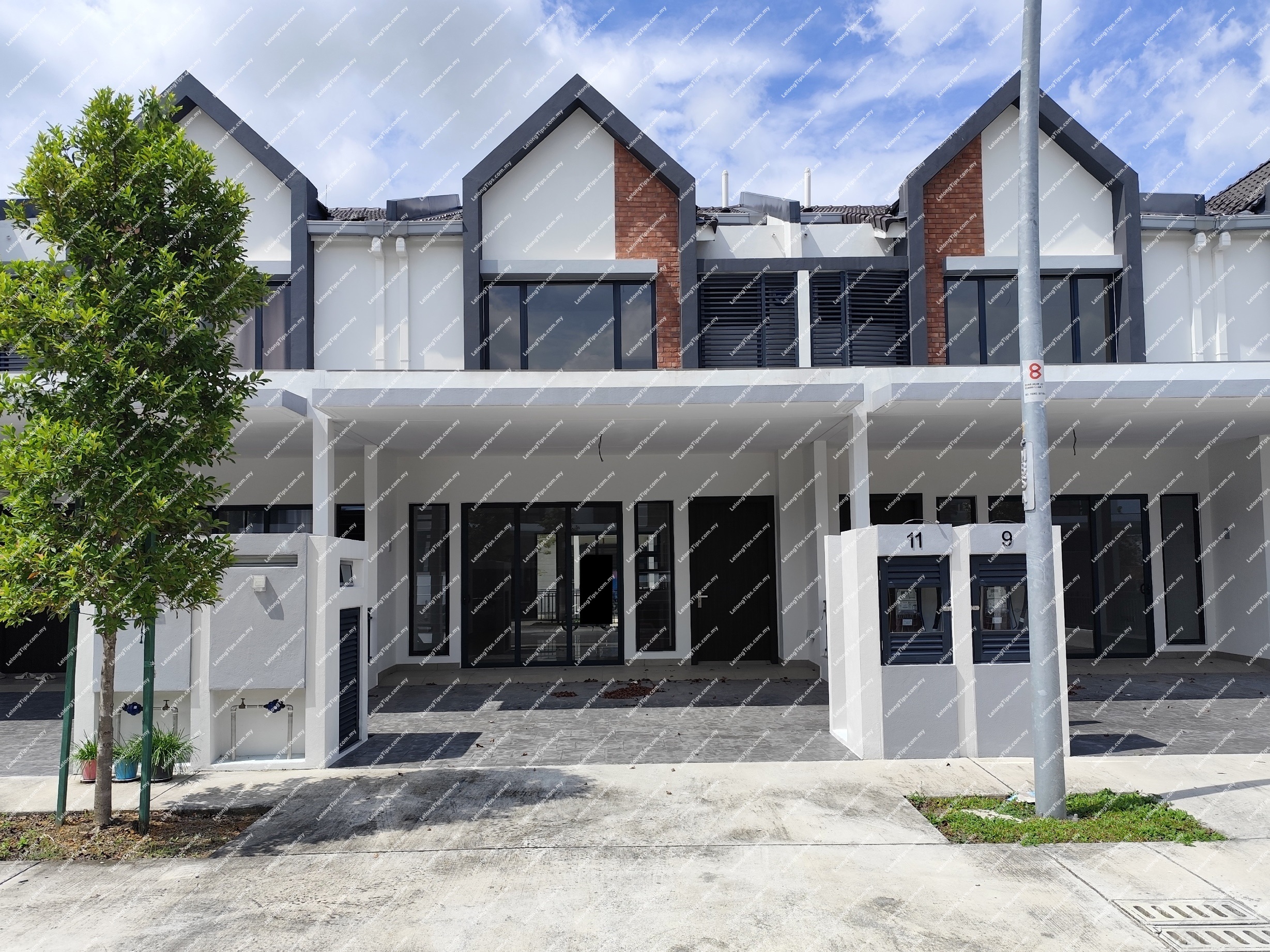 2 Storey Terrace House