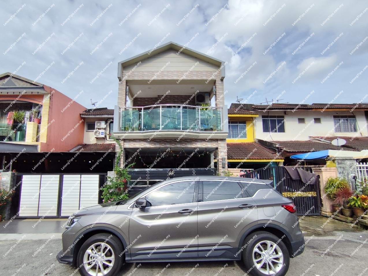2 Storey Terrace House