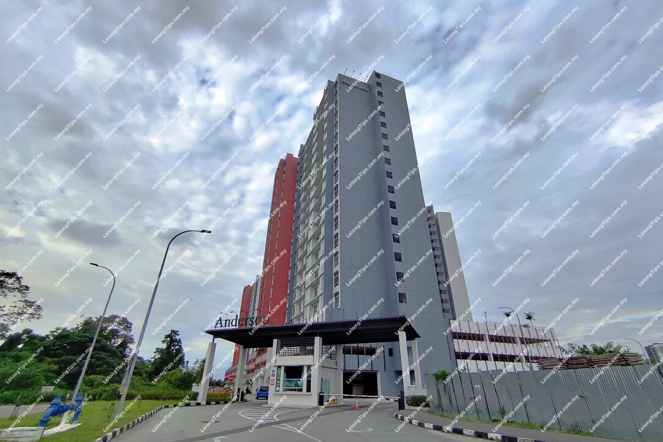 [7 min to KTM Ipoh] Condominium [3 min to Universiti Kuala Lumpur Royal College of Medicine Perak]