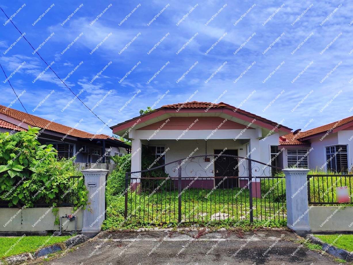 1 Storey Semi Detached House