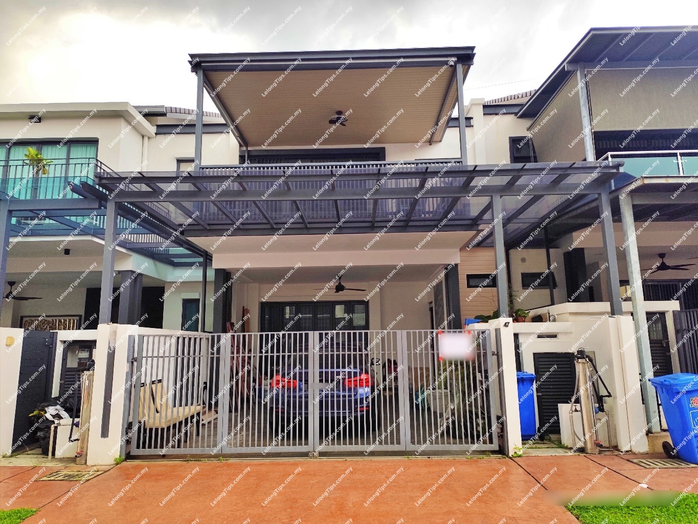 2 Storey Terrace House 