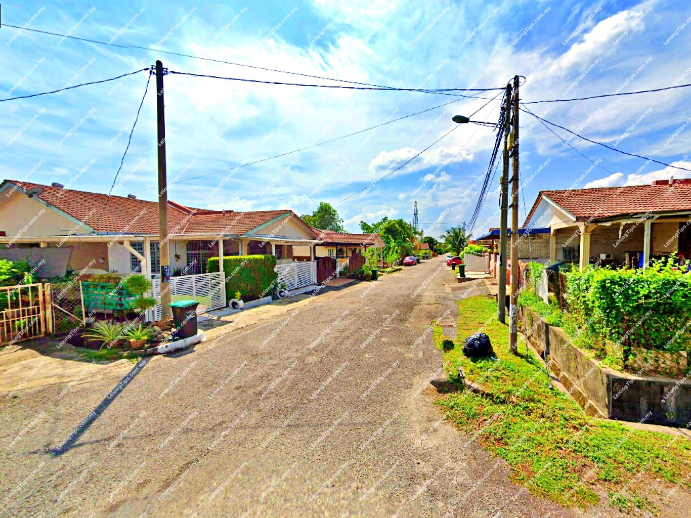 1 Storey Semi Detached House