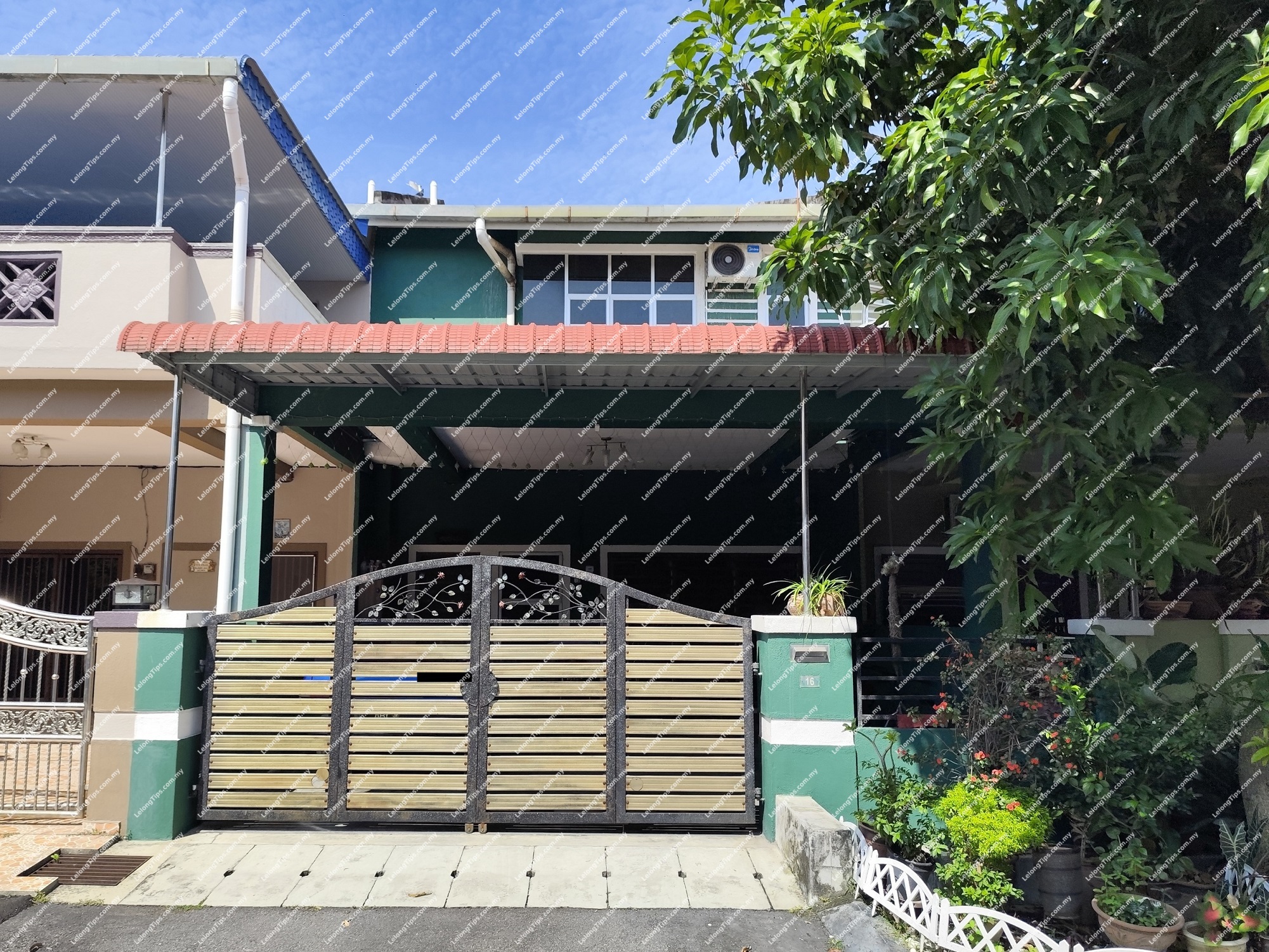 2 Storey Terrace House