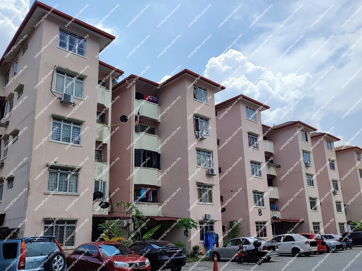 Sri Raya Apartment
