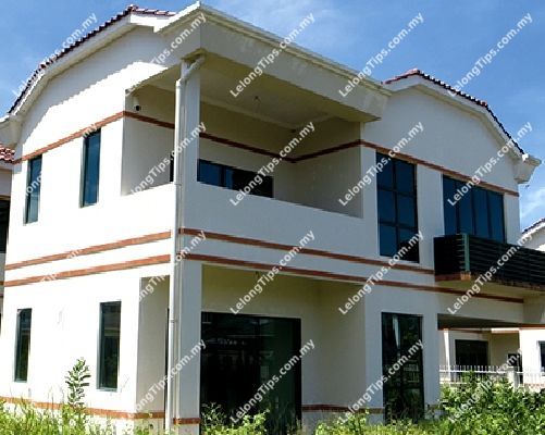 2 Storey Bungalow