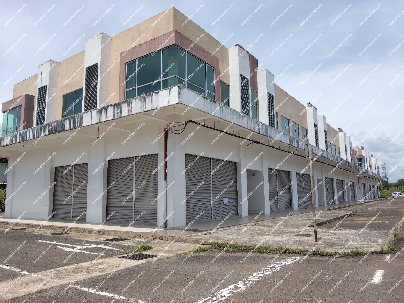 2 Storey Terrace Industrial Shop Office