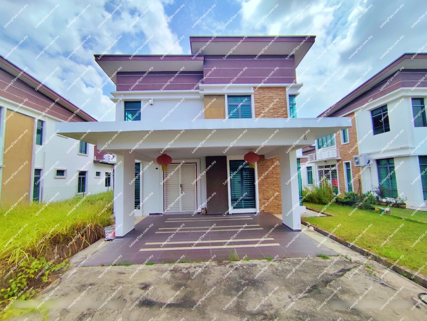 1.5 Storey Detached House