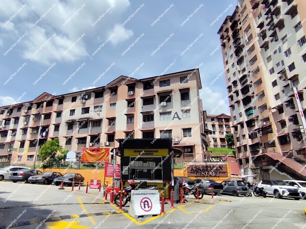 5 min to SMK Damansara Damai 1 Apartment 9 min to MRT Damansara Damai