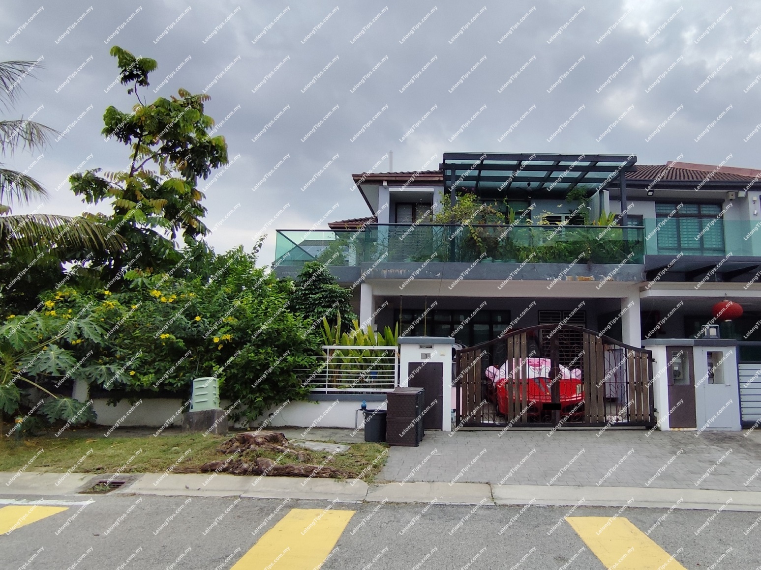 2 Storey Terrace House