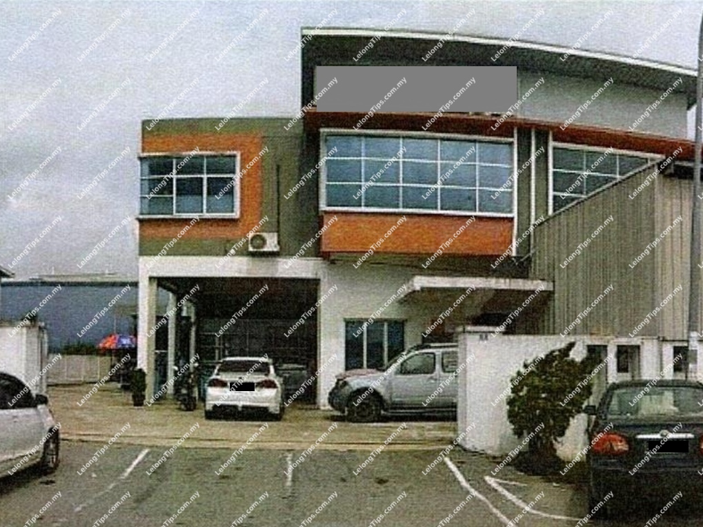 1.5 Storey Semi Detached Factory