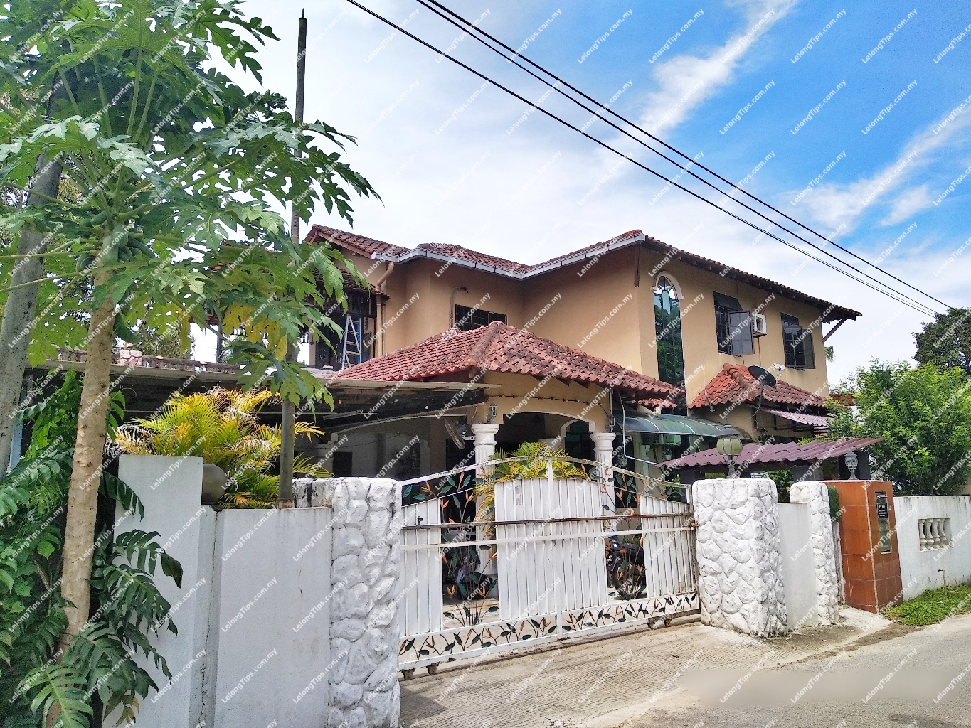 2 Storey Detached House 