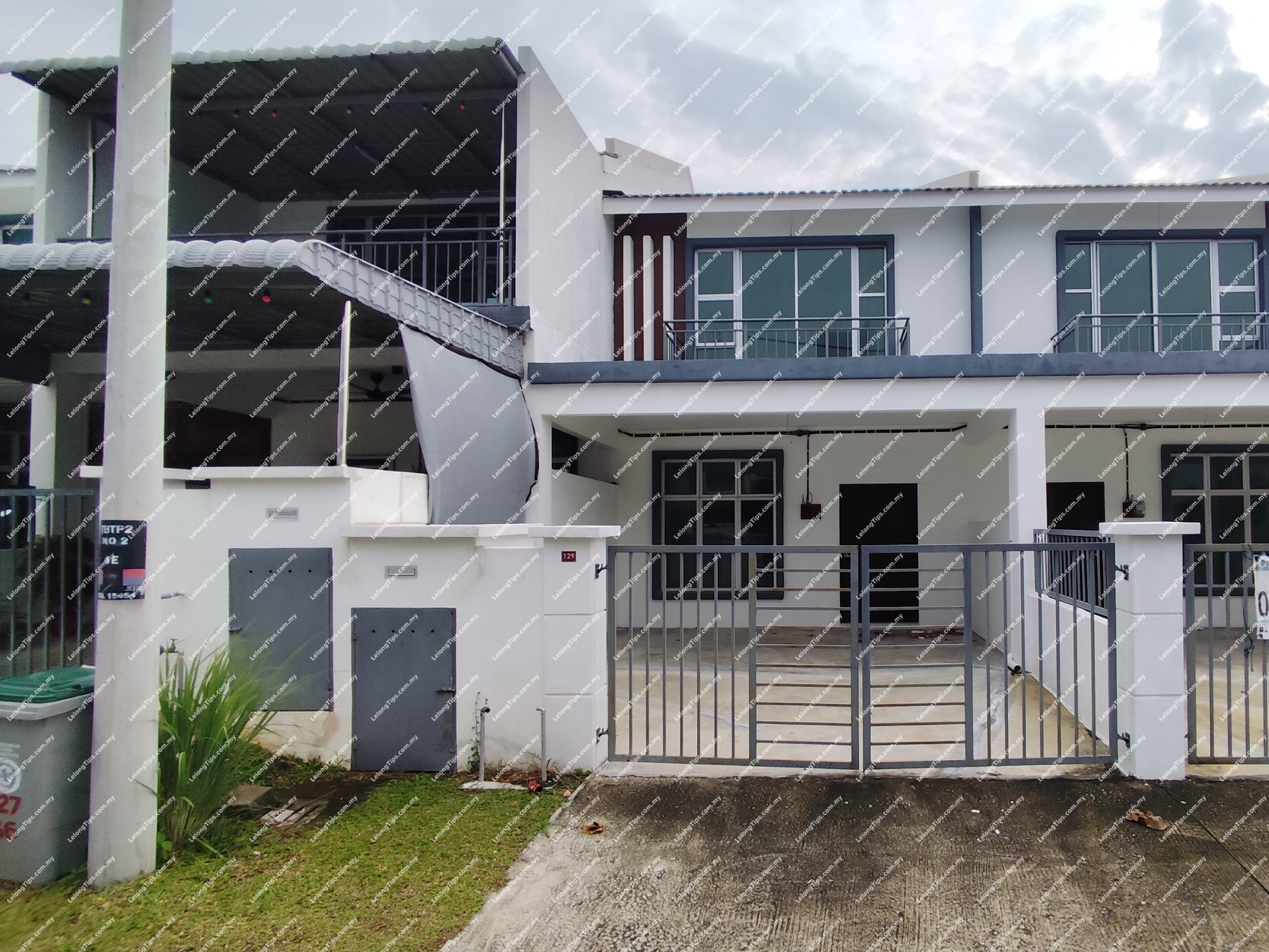 2 Storey Terrace House