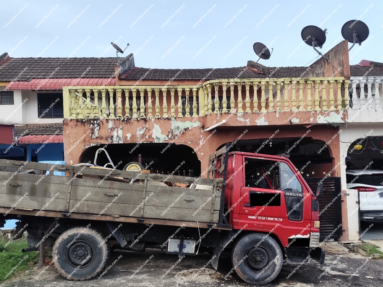 2 Storey Terrace House