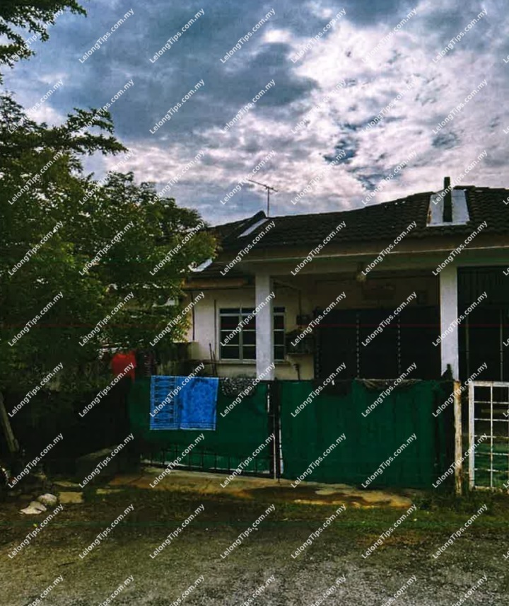 1 Storey Terrace House