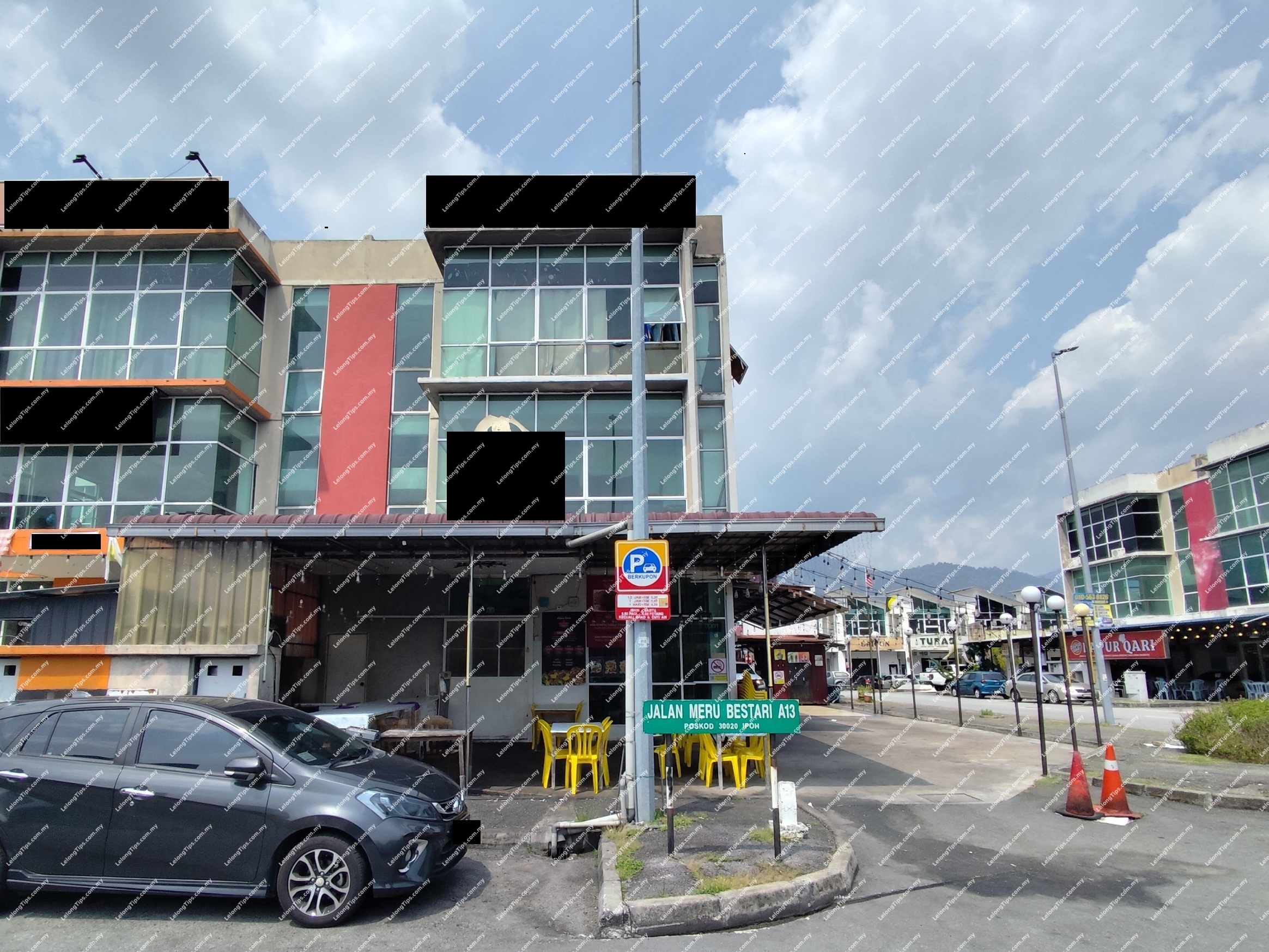 3 Storey Semi Detached Shop Office