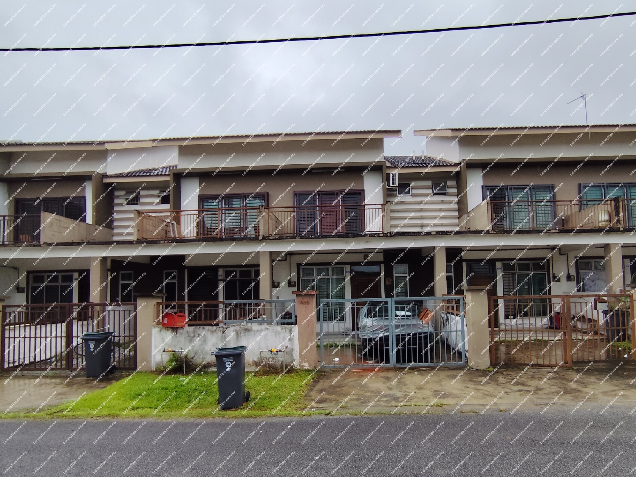 2 Storey Terrace House