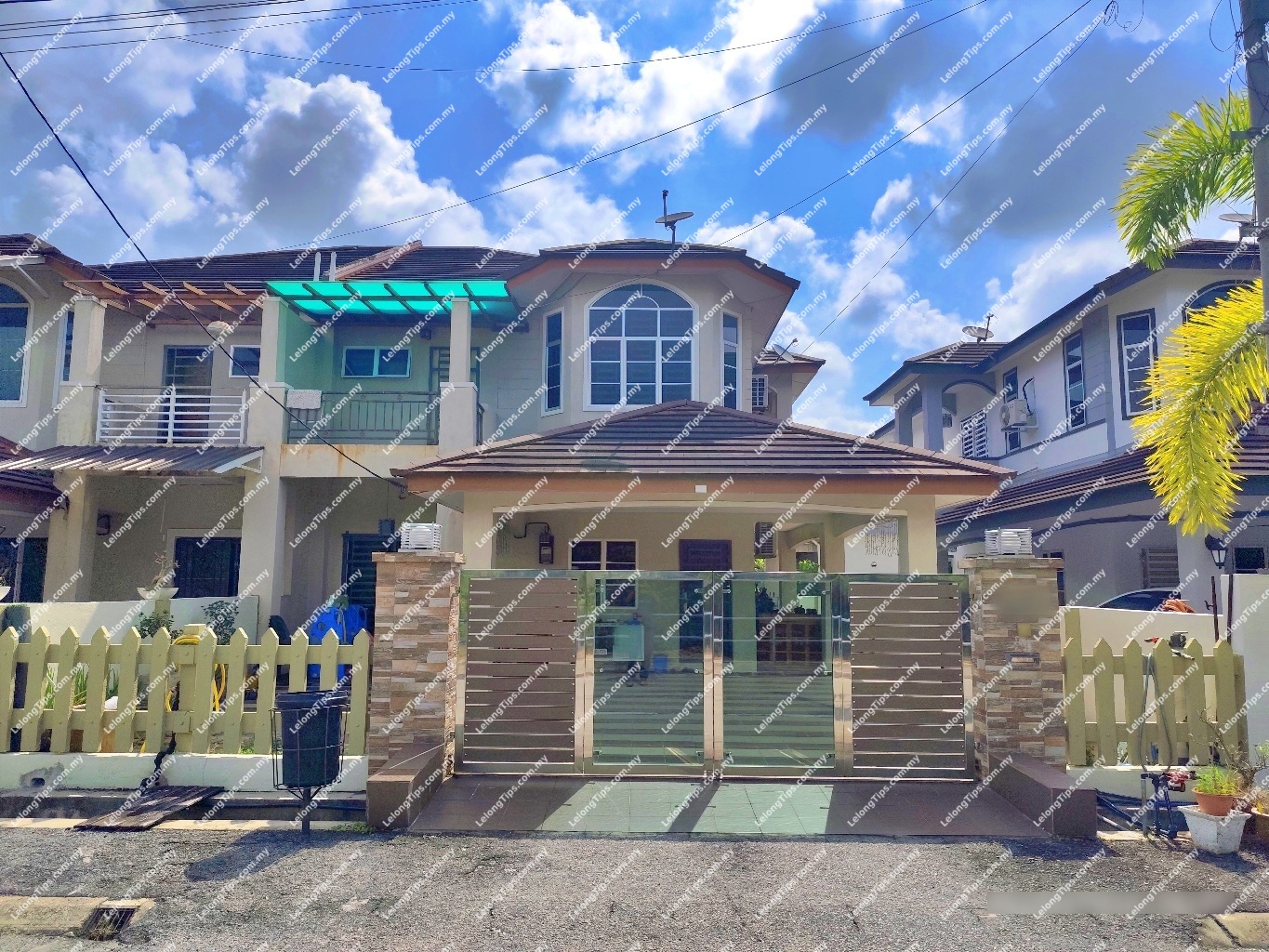 2 Storey Semi Detached House