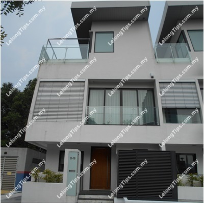 3 Storey Terrace House