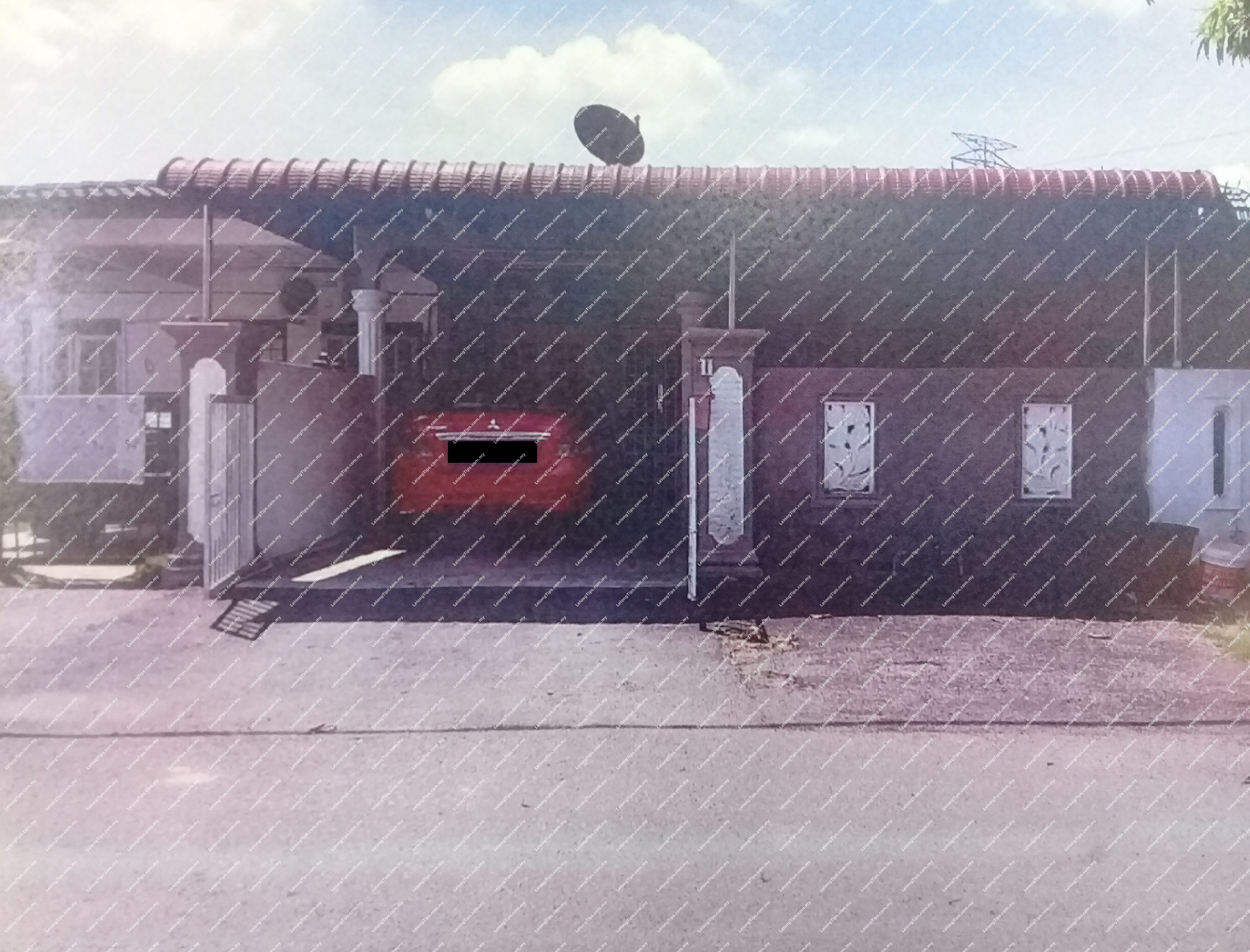 1 Storey Terrace House