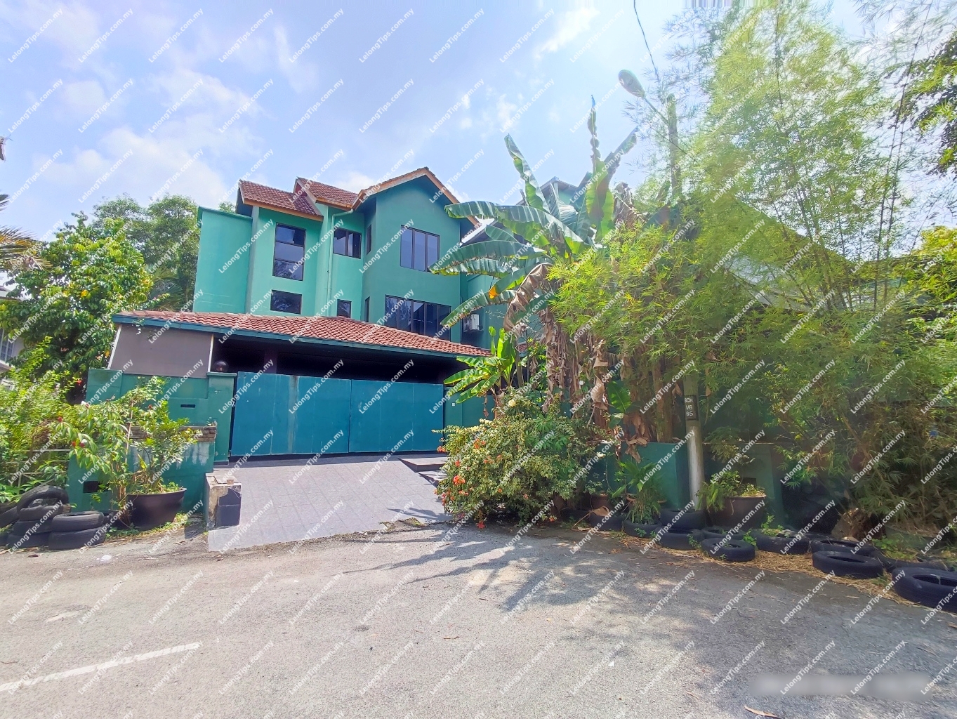 3 Storey Detached House