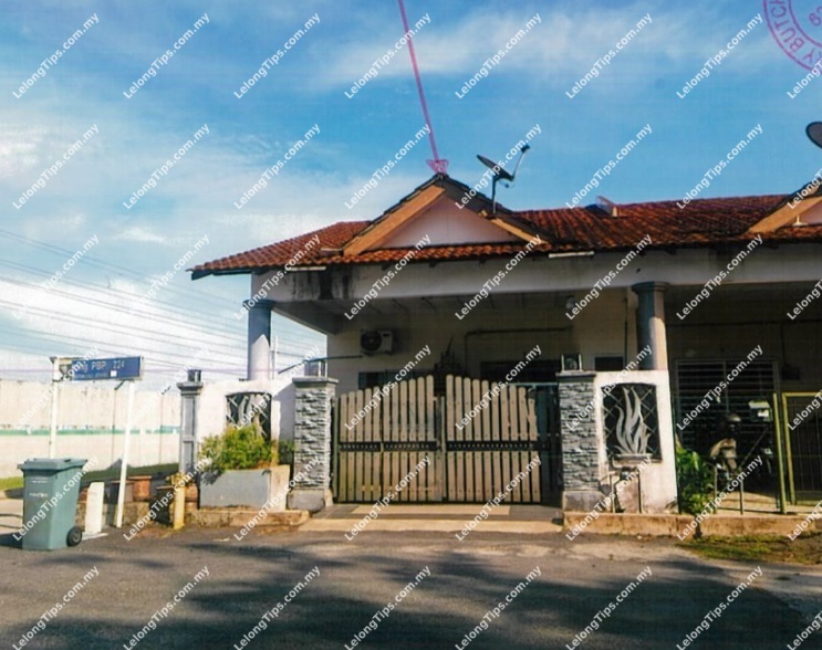 1 Storey Terrace House