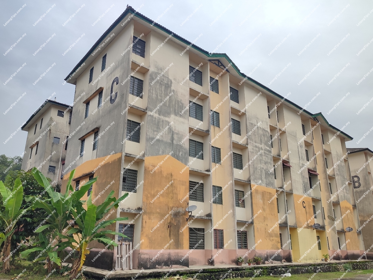 Seri Seroja Apartment,