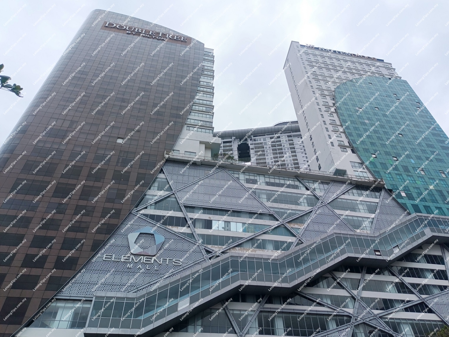 [Steps to Jonker Street Night Market & Menara Taming Sari] Studio Service Apartment [Short drive to Melaka River Cruise the iconic attractions]