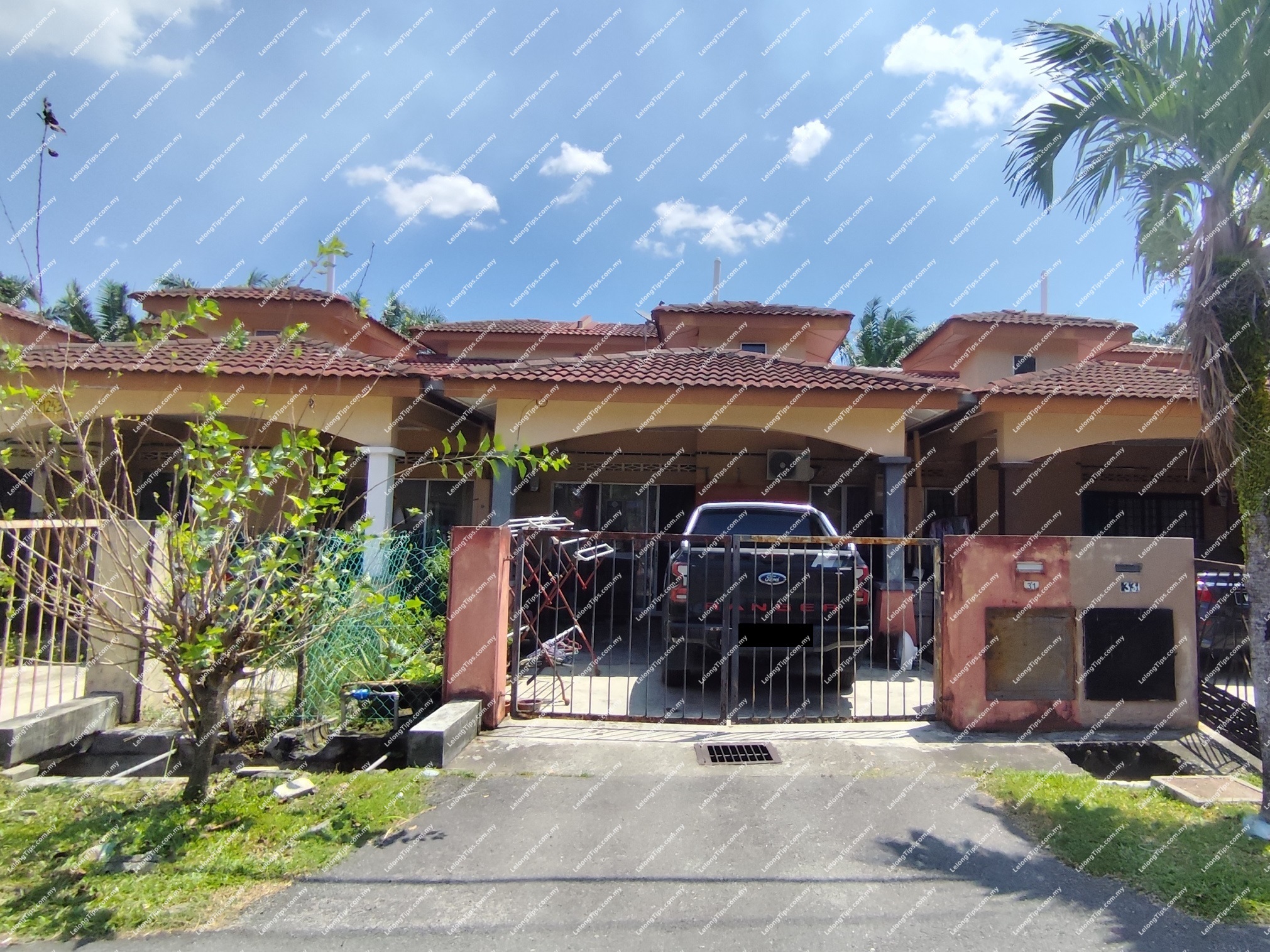 [Short drive to PETRONAS Sepang International Circuit] 1 Storey Terrace House [Convenient access to Sepang, Putrajaya & Cyberjaya]