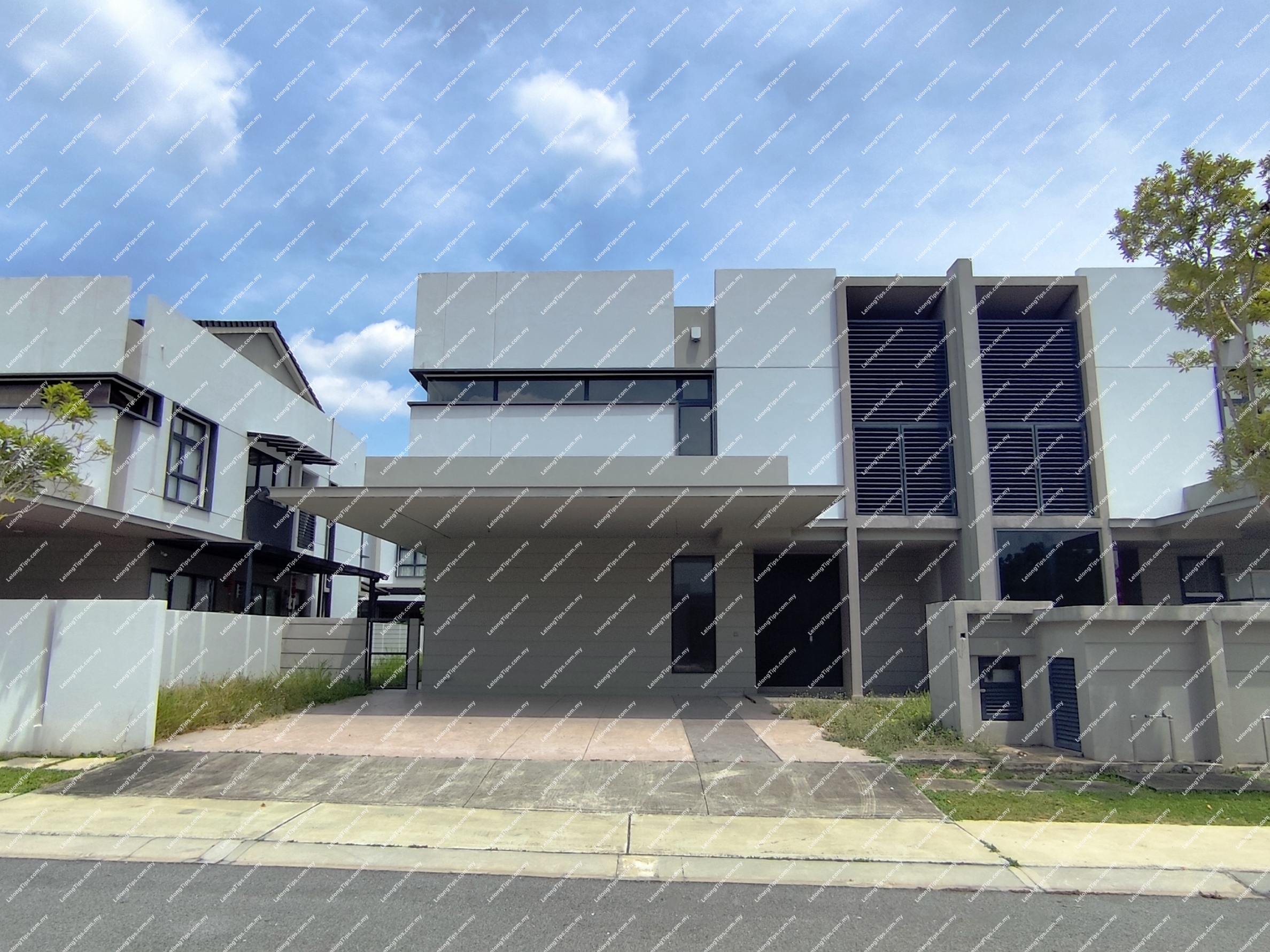 2 Storey Semi Detached House