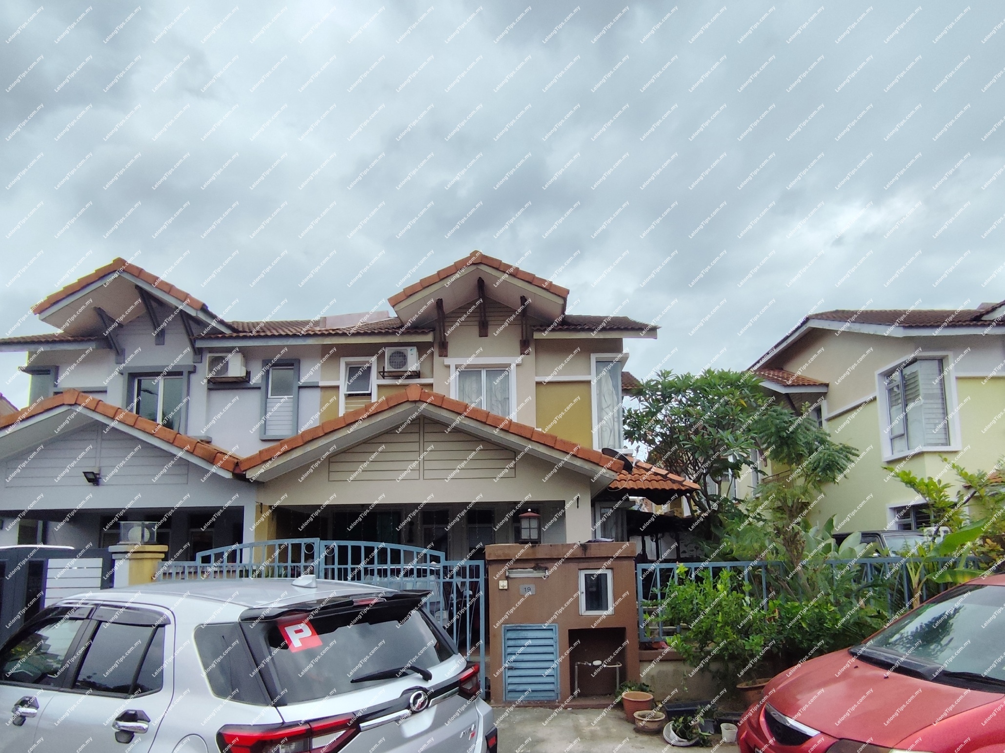 2 Storey Link Semi Detached House