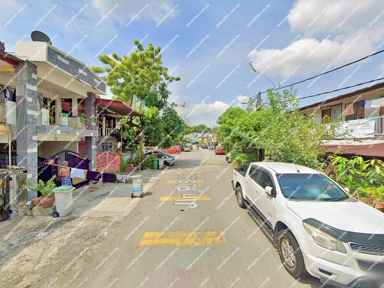 2 Storey Terrace House